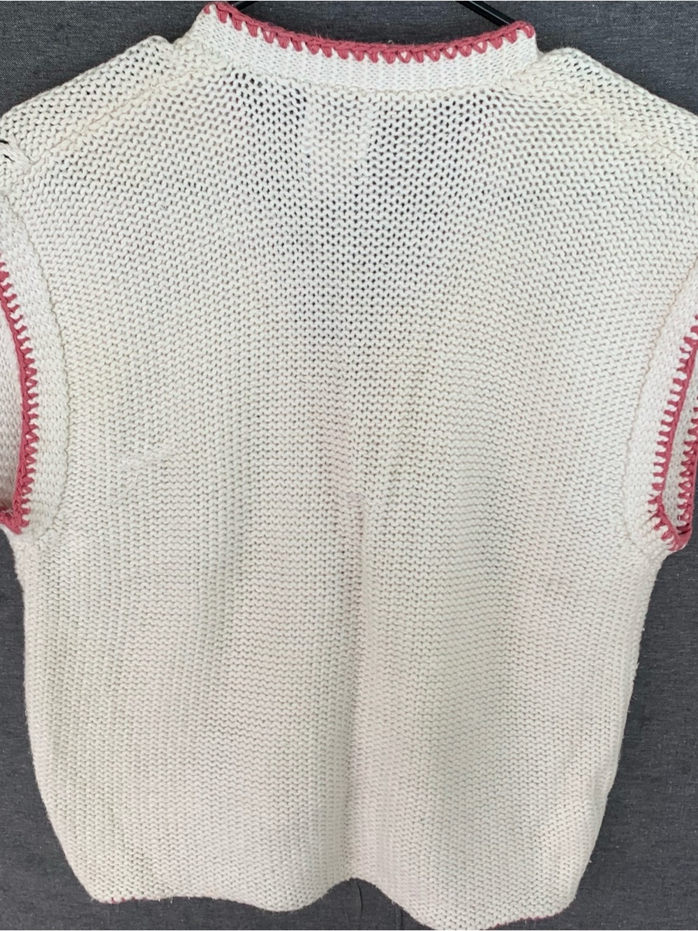 Vintage Leslie Fay Cream Knitted Floral Vest with Pink Trim Sweater Size Small - Picture 5 of 8